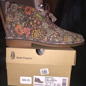 Hush Puppies Black Floral Oxfords